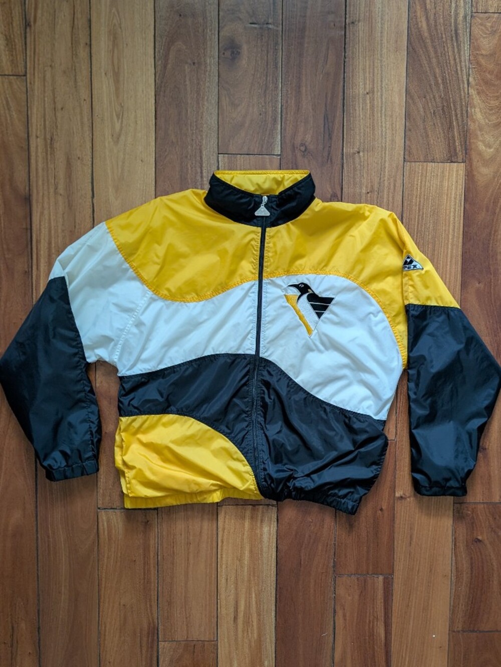 Pittsburgh Penguins Vintage Apex Jacket (L) - Picture 2 of 7